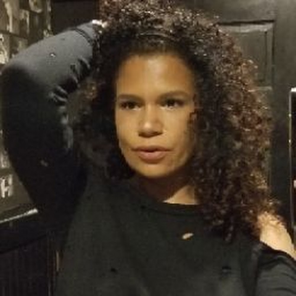 Meet your Posher, Maribel